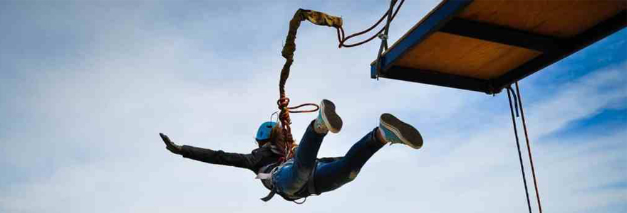 Le saut à l’élastique